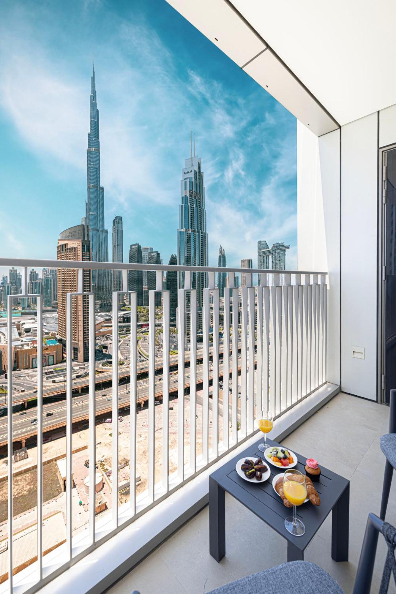 Terrahome Downtown Views 2 Walk To Mall Dubai