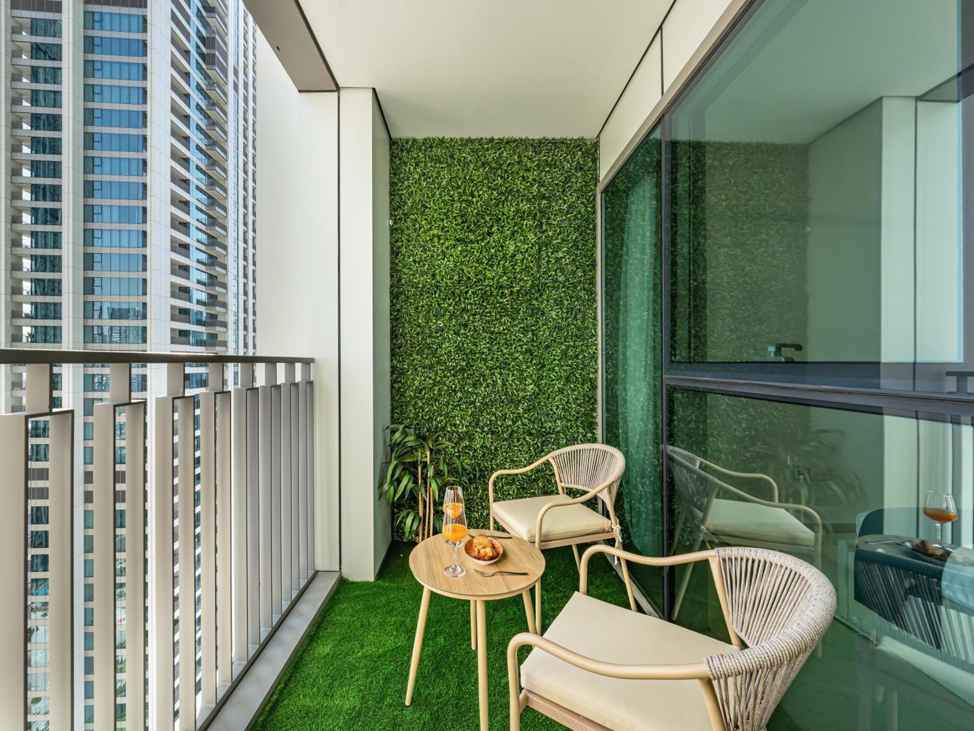 Terrahome Downtown Views 2 Walk To Mall * Dubai